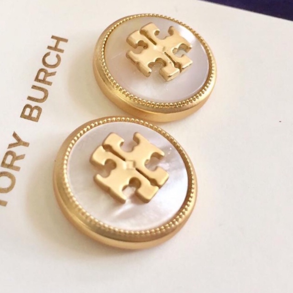 Tory Burch • White Semiprecious Stone Logo Earrings - Picture 5 of 7